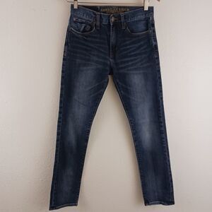 American Eagle Slim blue jeans size 28/30